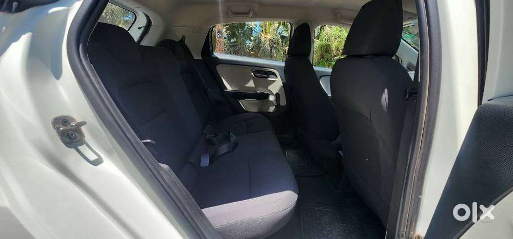 Tata Altroz 1.2 Xe, 2023, Petrol