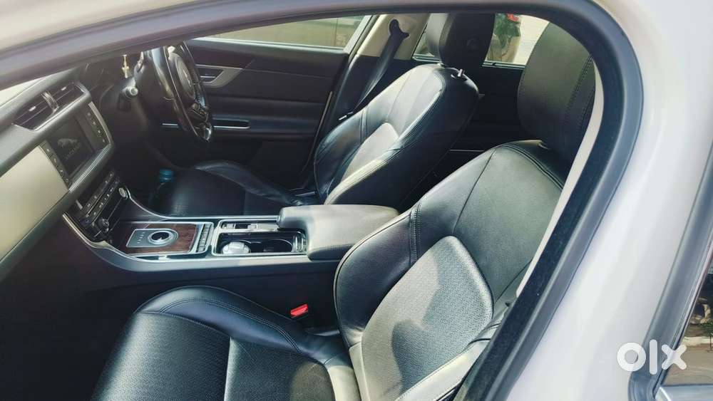 Jaguar Xf Diesel 2017