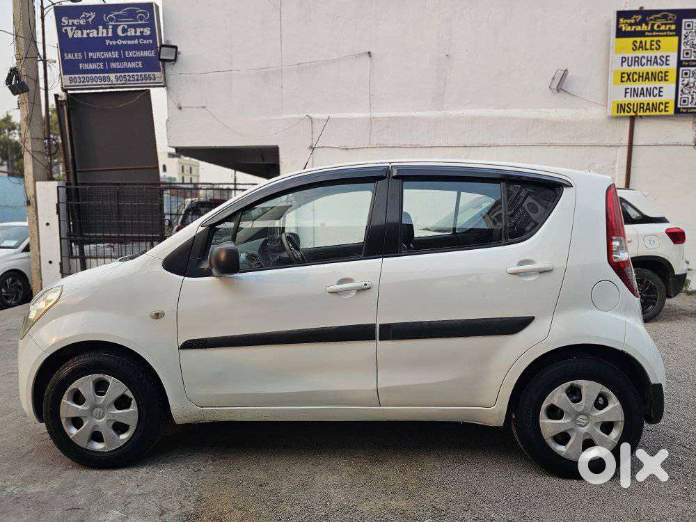 Maruti Suzuki Ritz Genus Vxi, 2010, Petrol