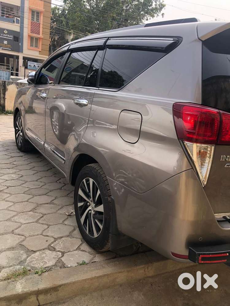 Toyota Innova Crysta [2020-ongoing] 2.7 Zx At 7 Str, 2022, Petrol