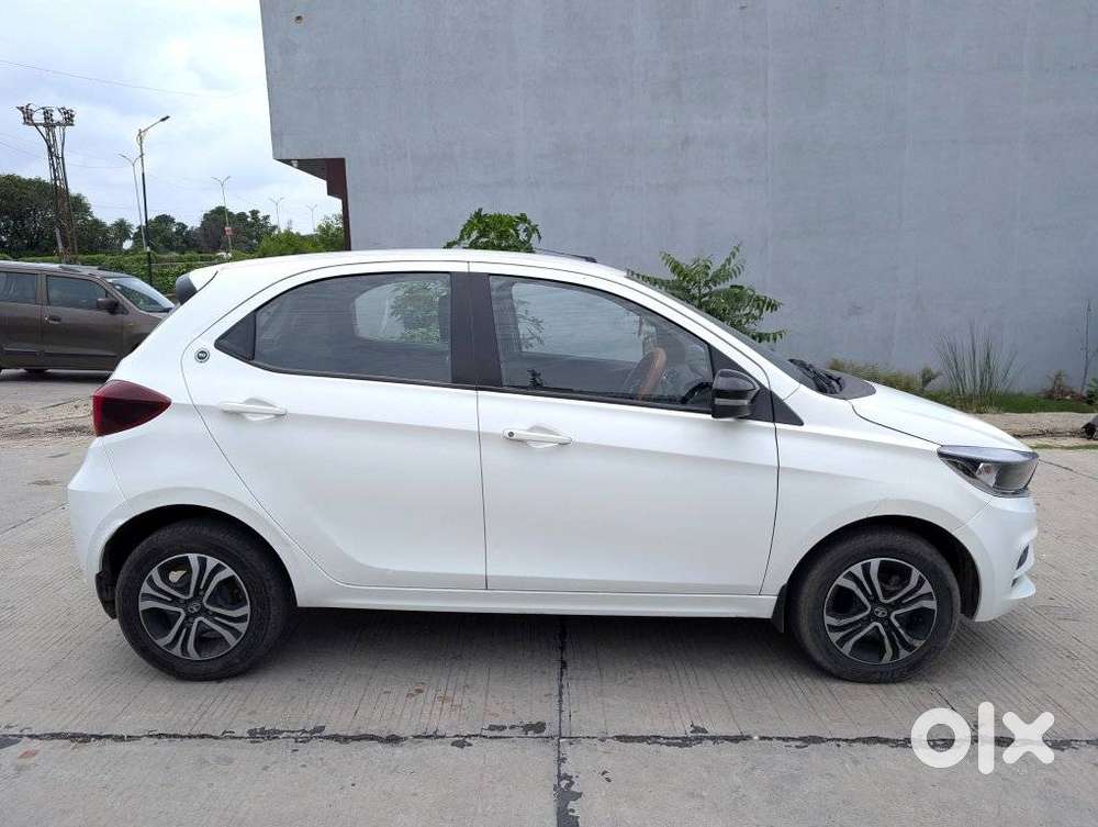 Tata Tiago 1.2 Revotron Xt Cng, 2023, Cng & Hybrids