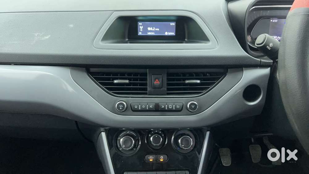 Tata Nexon 1.2 Revotron Xm, 2023, Petrol