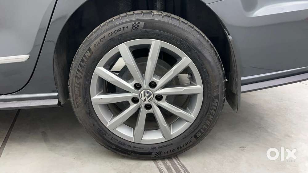 Volkswagen Vento 1.6 Highline, 2021, Petrol