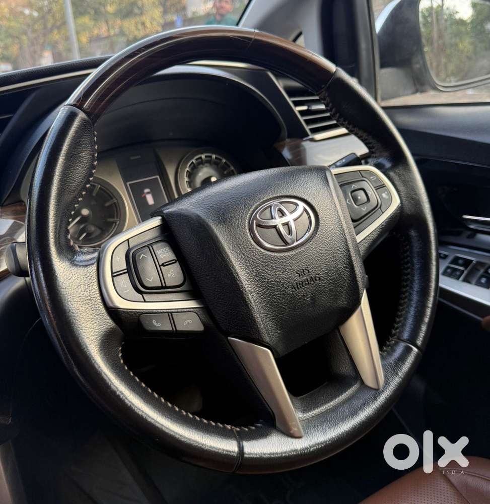 Toyota Innova Crysta [2020-ongoing] 2.4 Zx At 7 Str, 2021, Diesel