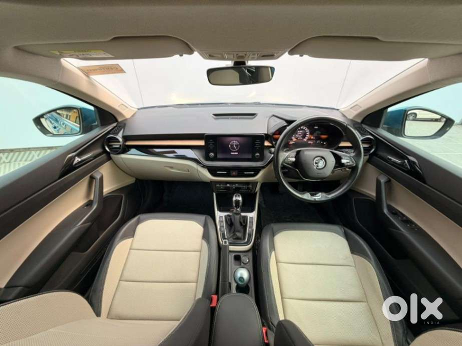 Skoda Slavia 1.5 Tsi Style At, 2022, Petrol