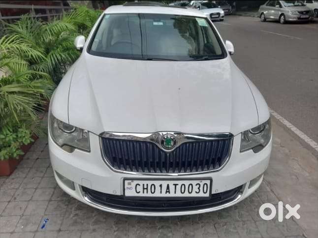 Skoda Superb 2013-2015 Elegance 1.8 Tsi At, 2013, Petrol
