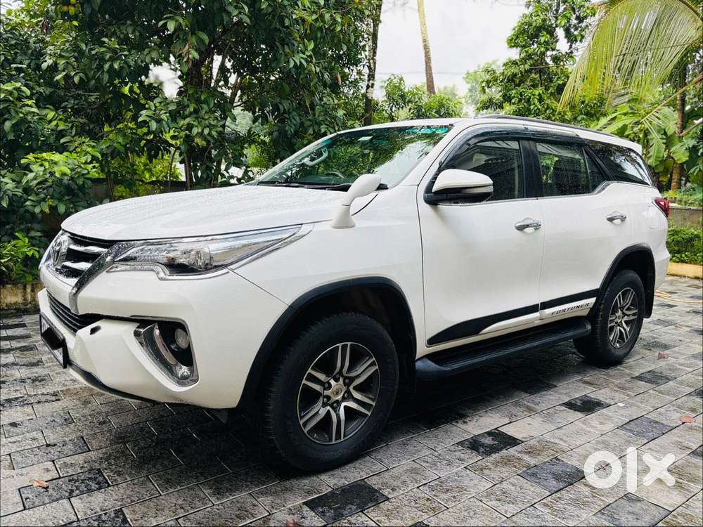 Toyota Fortuner 3.0 4x2 Automatic, 2016, Diesel