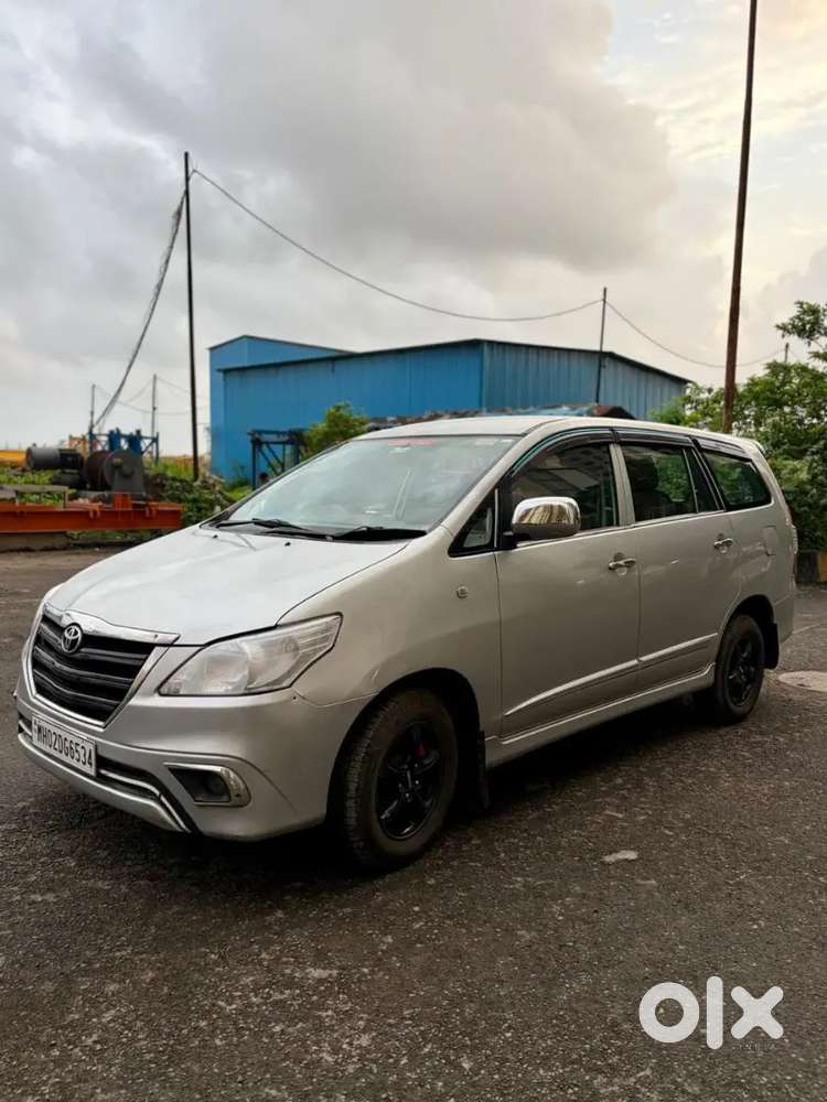 Toyota Innova Diesel 2014