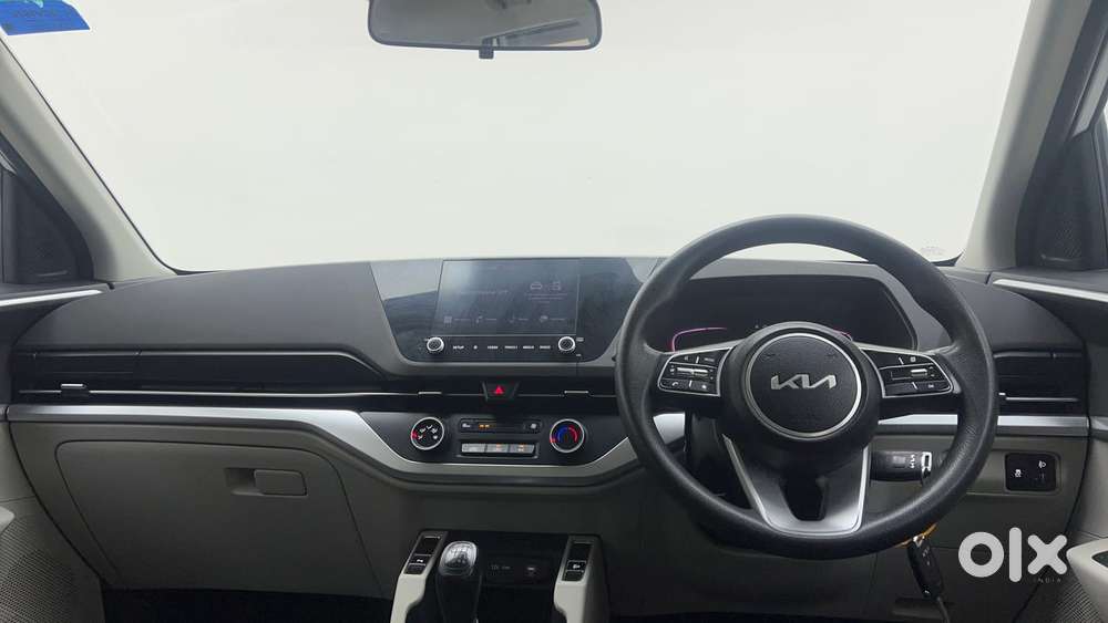 Kia Carens 1.5 Prestige 7 Str, 2022, Petrol