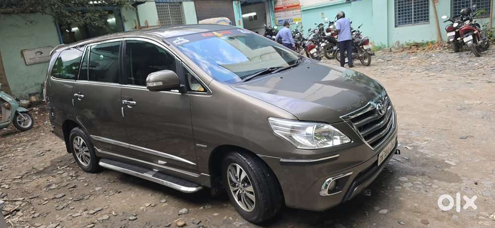 Toyota Innova Diesel 2015