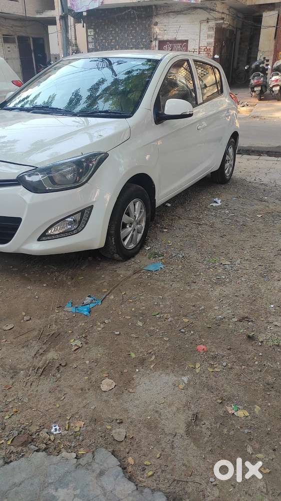 Hyundai I20 Diesel Sportz, 2014, Diesel