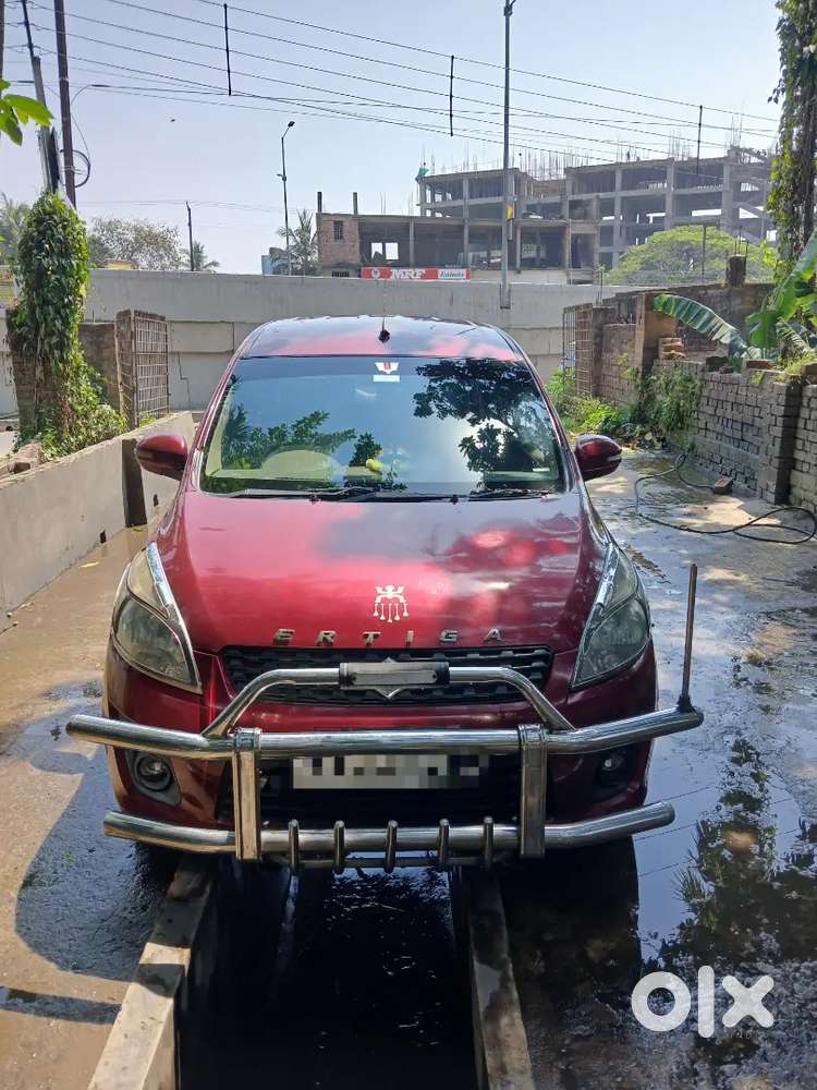 Maruti Suzuki Ertiga 2013 Diesel 100000 Km Driven