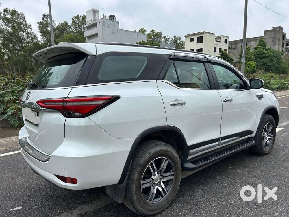 Toyota Fortuner 4x2 At 2.8 Diesel, 2022, Diesel