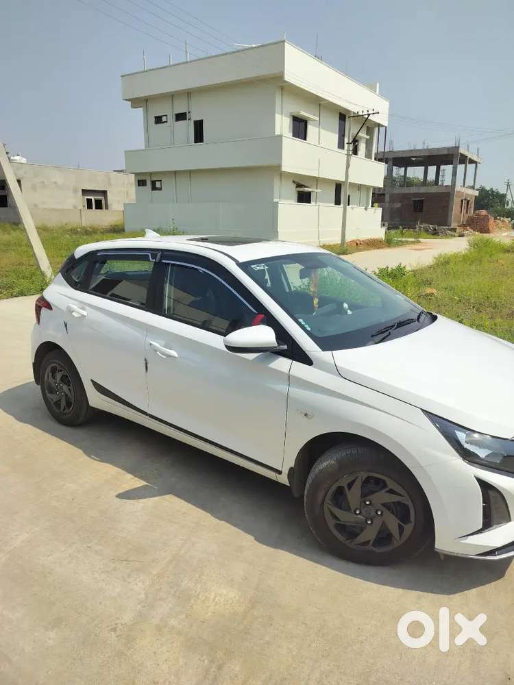 Hyundai New I20 2025 With Sunroof