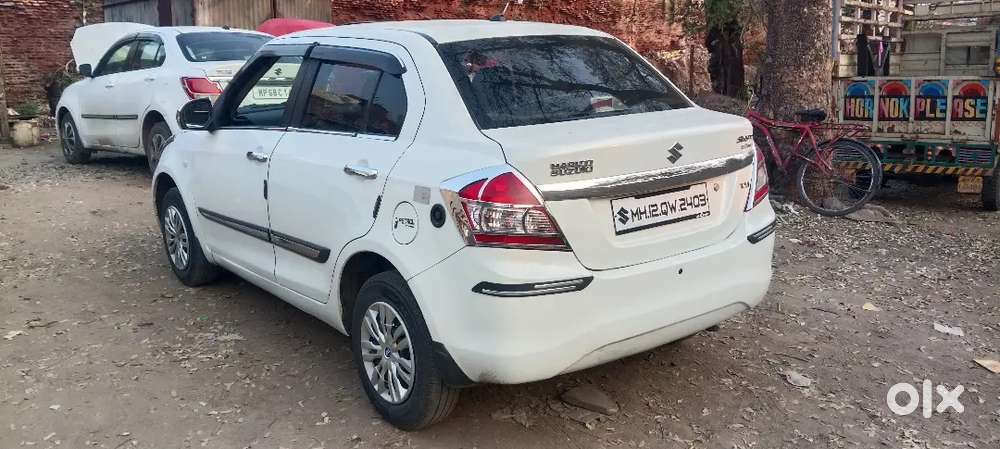 Maruti Suzuki Swift Dzire 2019 Cng & Petrol 170000 Km Driven