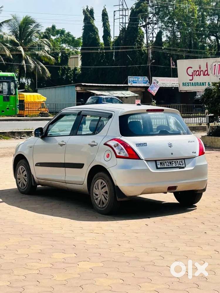 Maruti Suzuki Swift Vxi, 2015, Petrol