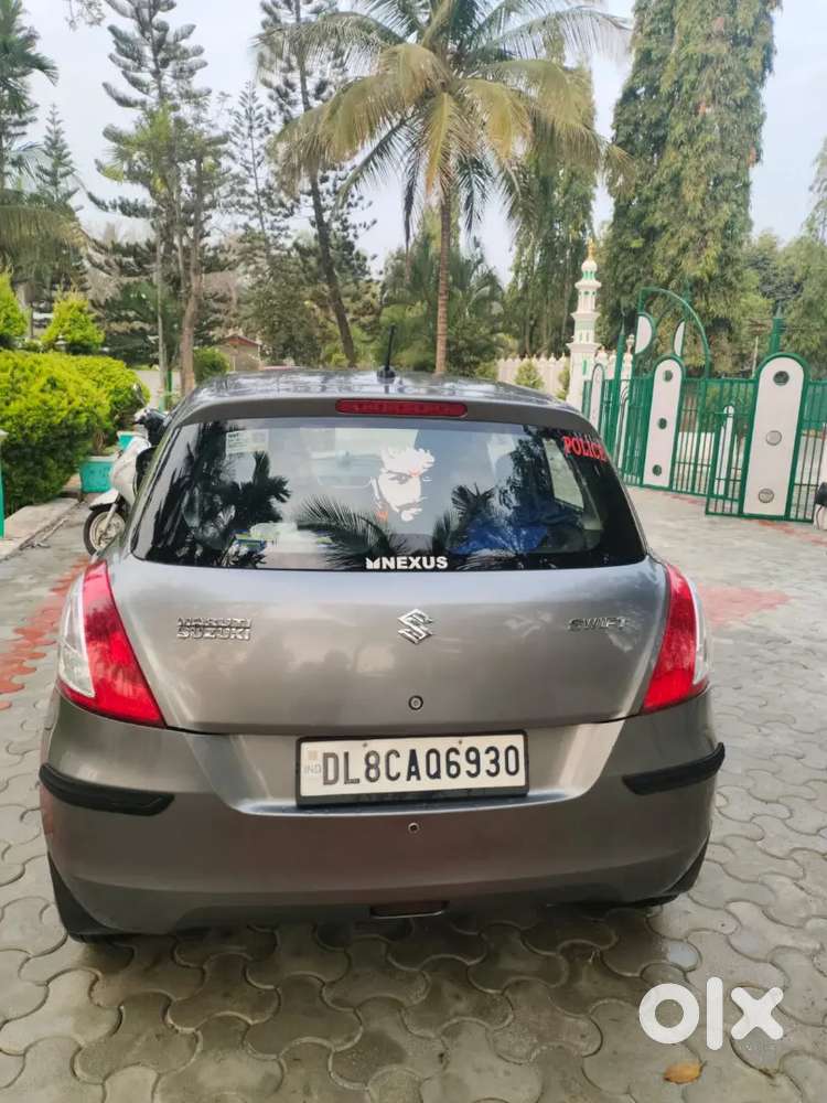2017 Maruti Suzuki Swift Lxi Dl Registered