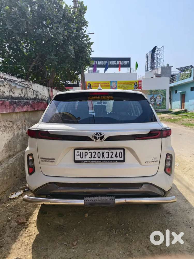 Toyota Urban Cruiser Hyryder 30000 Km Driven