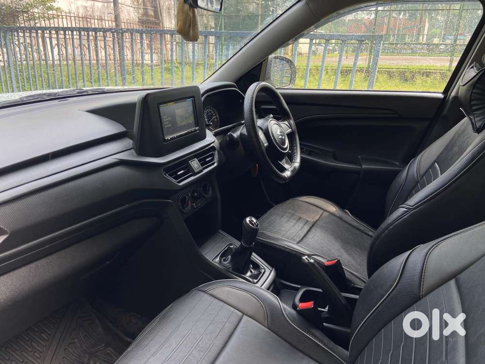 Maruti Suzuki Brezza 1.5 Lxi Smart Hybrid, 2022, Petrol