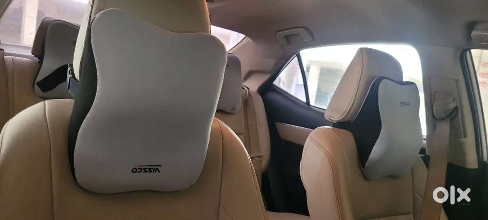 Toyota Corolla Altis 2016