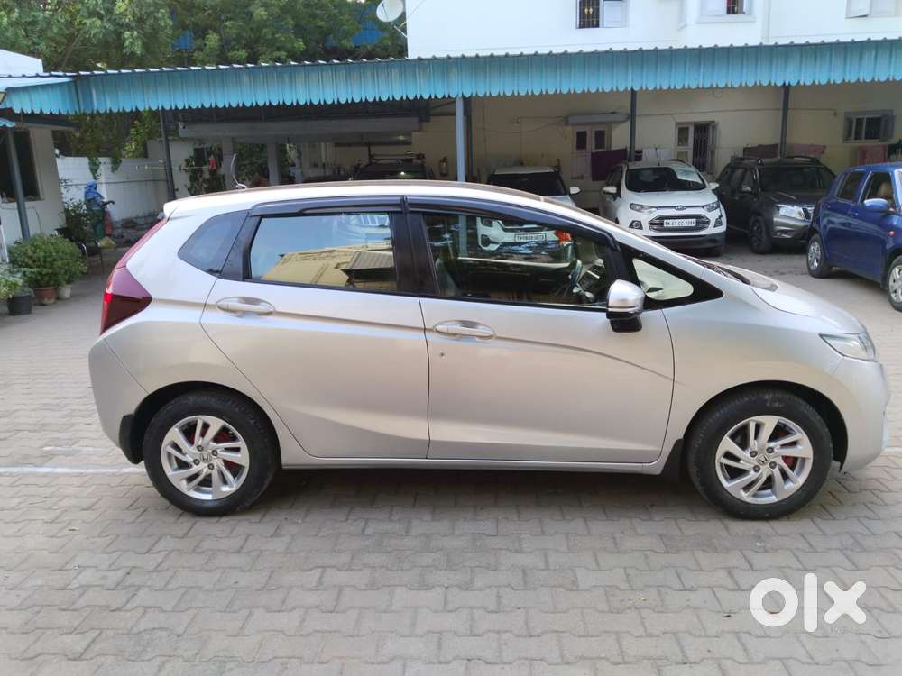 Honda Jazz V Cvt, 2016, Petrol