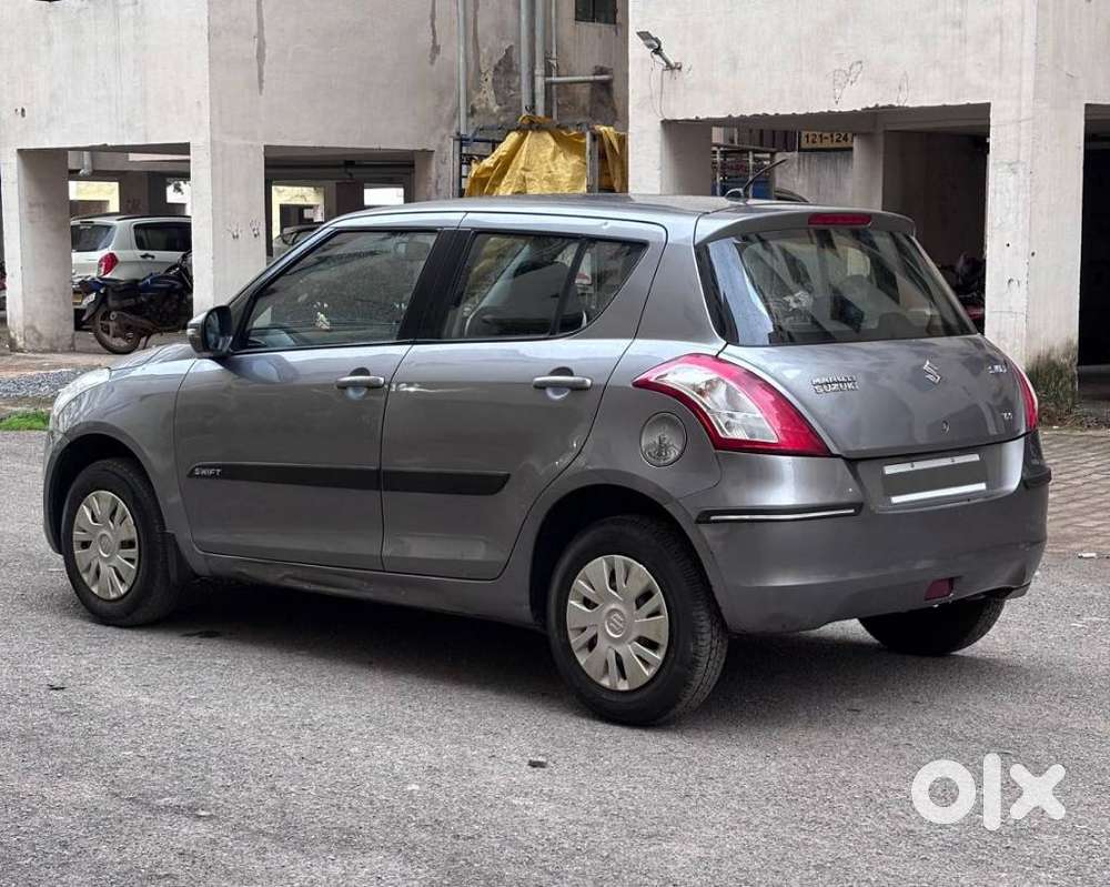 Maruti Suzuki Swift Vxi Optional, 2013, Petrol