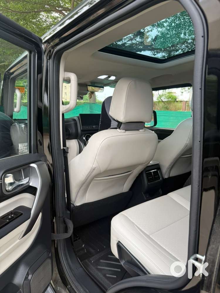 2025 Thar Roxx Ax7l 4x4 Diesel Mt  Latest Updated Version  13k Kms