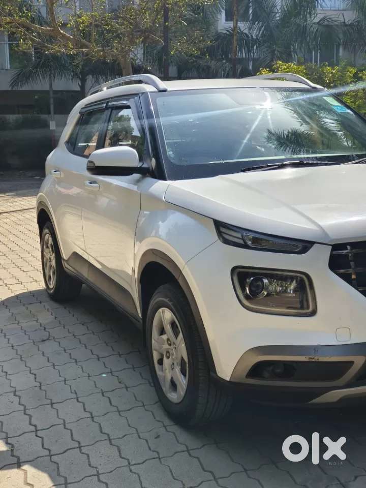 Hyundai Venue 1.2 S Plus, 2021, Petrol