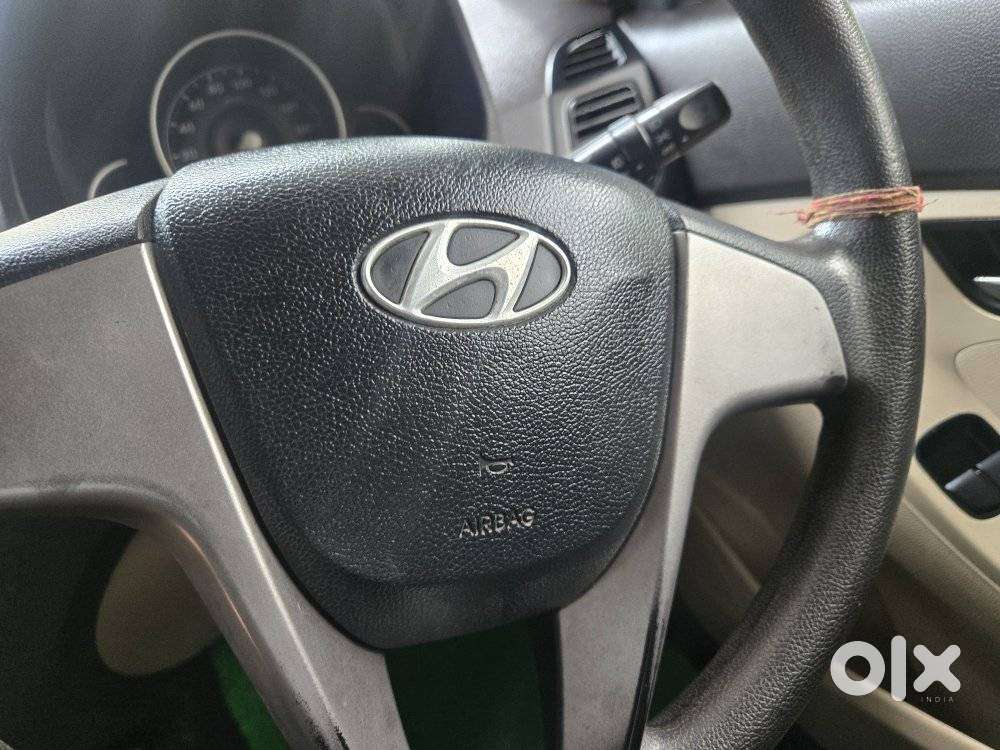 Hyundai Eon Sportz, 2013, Petrol