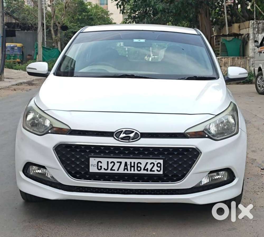 Hyundai Elite I20 1.4 Sportz (o) Crdi, 2015, Diesel