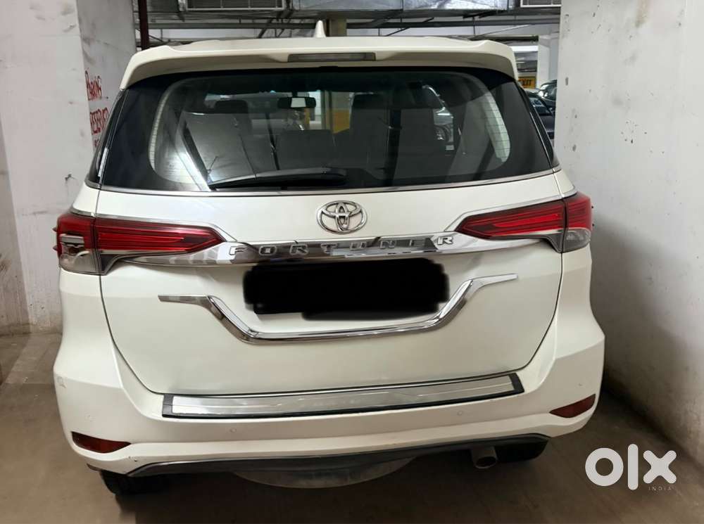 November 2019 Toyota Fortuner 2.8 Diesel 4x2 Mt  1st Owner  Excellen