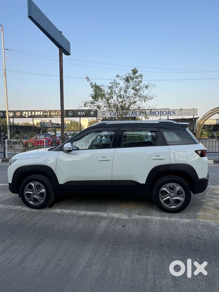 Maruti Suzuki Vitara Brezza 1.5 Vxi, 2023, Cng & Hybrids