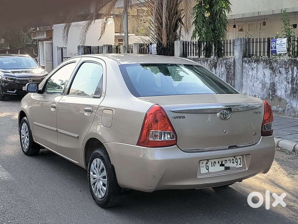 Toyota Etios 2010-2012 G, 2011, Petrol