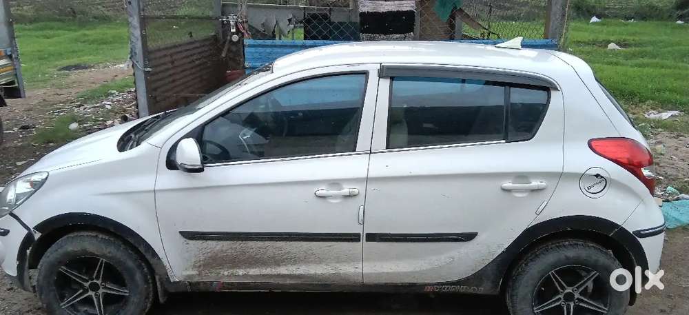 Hyundai I20 Sportz 2012