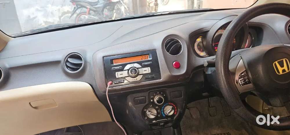 Honda Brio Welcondition Charon Power Window Power Steering Chilled