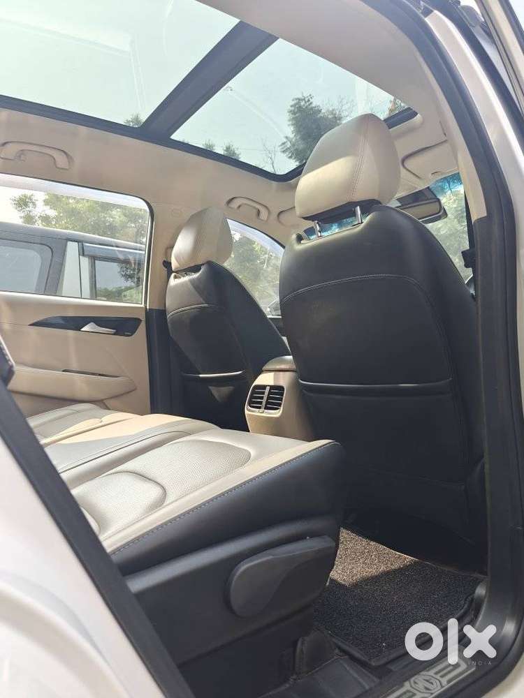 Mg Hector Sharp Pro 1.5 Turbo Cvt, 2022, Petrol