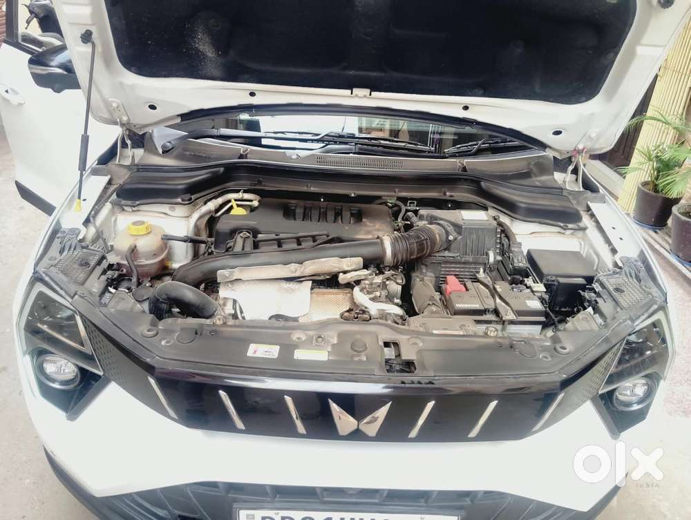 Mahindra Xuv 3xo Ax7 Diesel Mt, 2024, Diesel