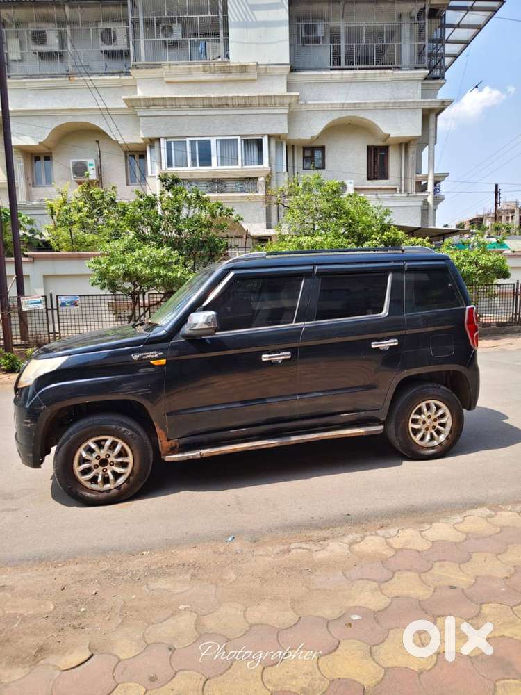 Mahindra Tuv 300 2016