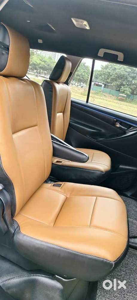 Toyota Innova Crysta 2.4 Gx Limited Edition 7 Str, 2023, Diesel
