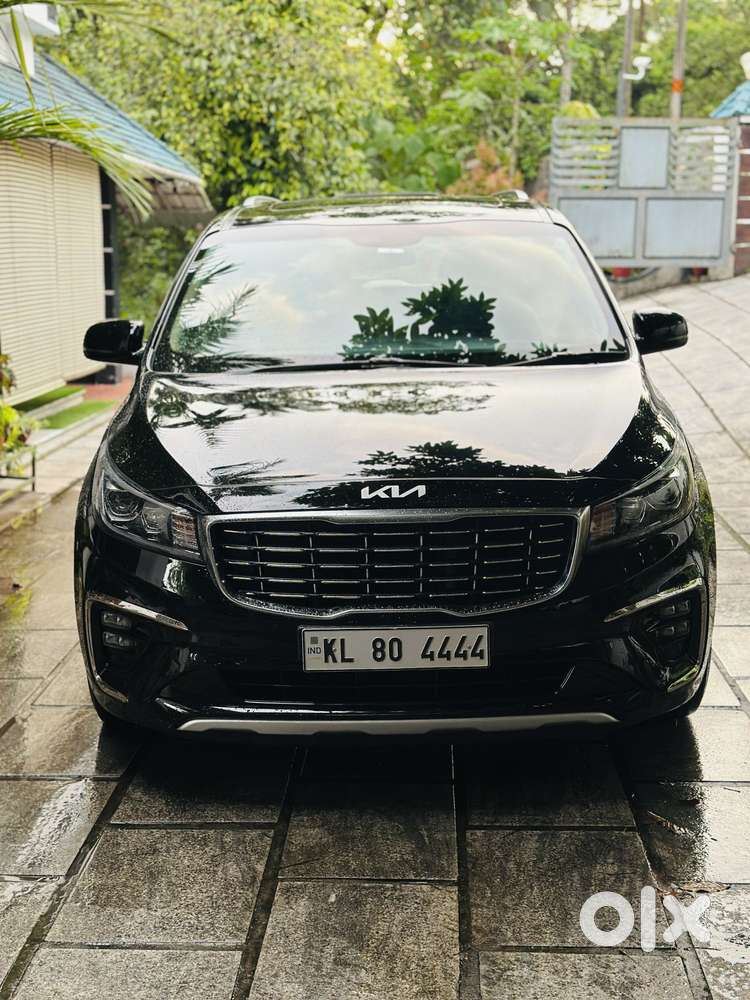 Kia Carnival Limousine Plus 7 Str, 2022, Diesel