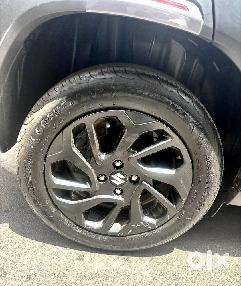 Maruti Suzuki Fronx Delta Plus 1.2l Ags, 2023, Petrol