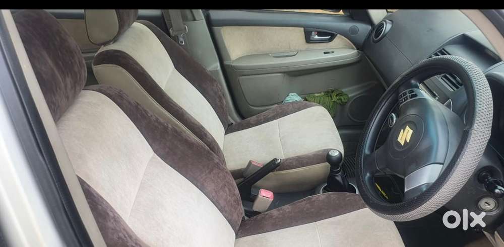 Maruti Sx4 Zxi Top Model Passing Sep 2028 Tk  Is In Good Condition