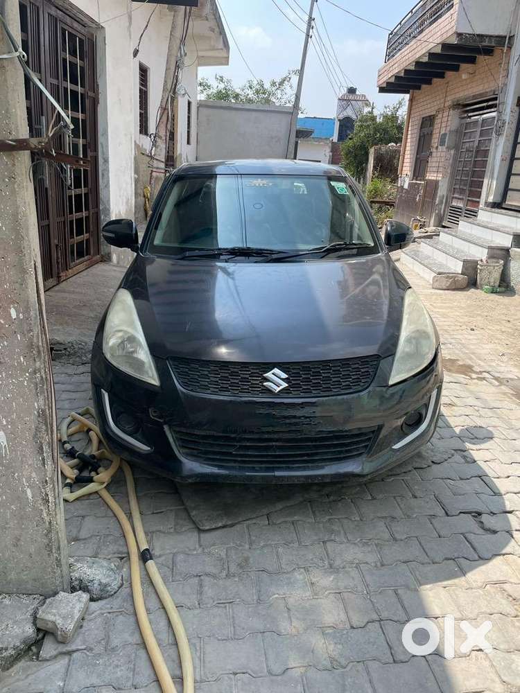 Maruti Suzuki Swift 2017 Petrol 80000 Km Driven