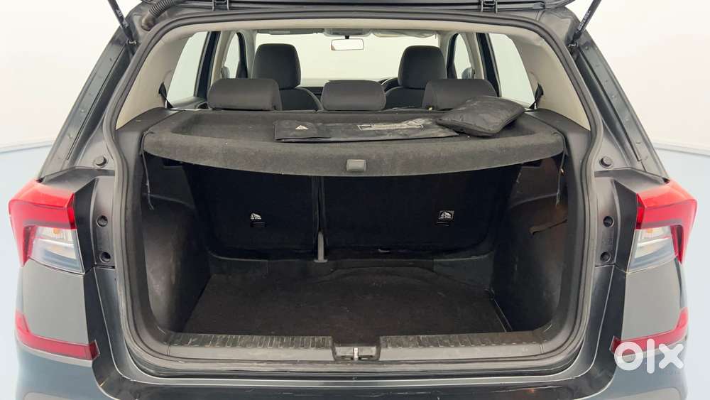 Skoda Kushaq Ambition 1.0l Tsi Mt, 2023, Petrol