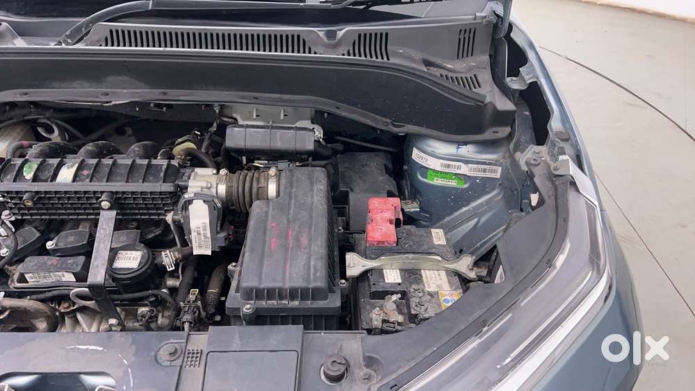 Tata Punch 1.2 Revotron Creative Amt Dual Tone, 2023, Petrol