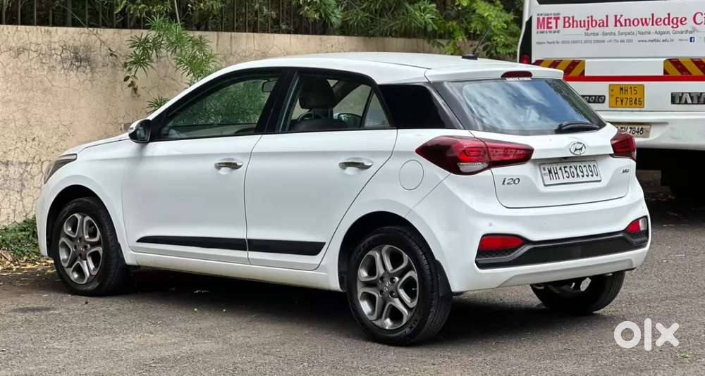 Hyundai Elite I20 1.2 Asta (o) Cvt, 2019, Petrol