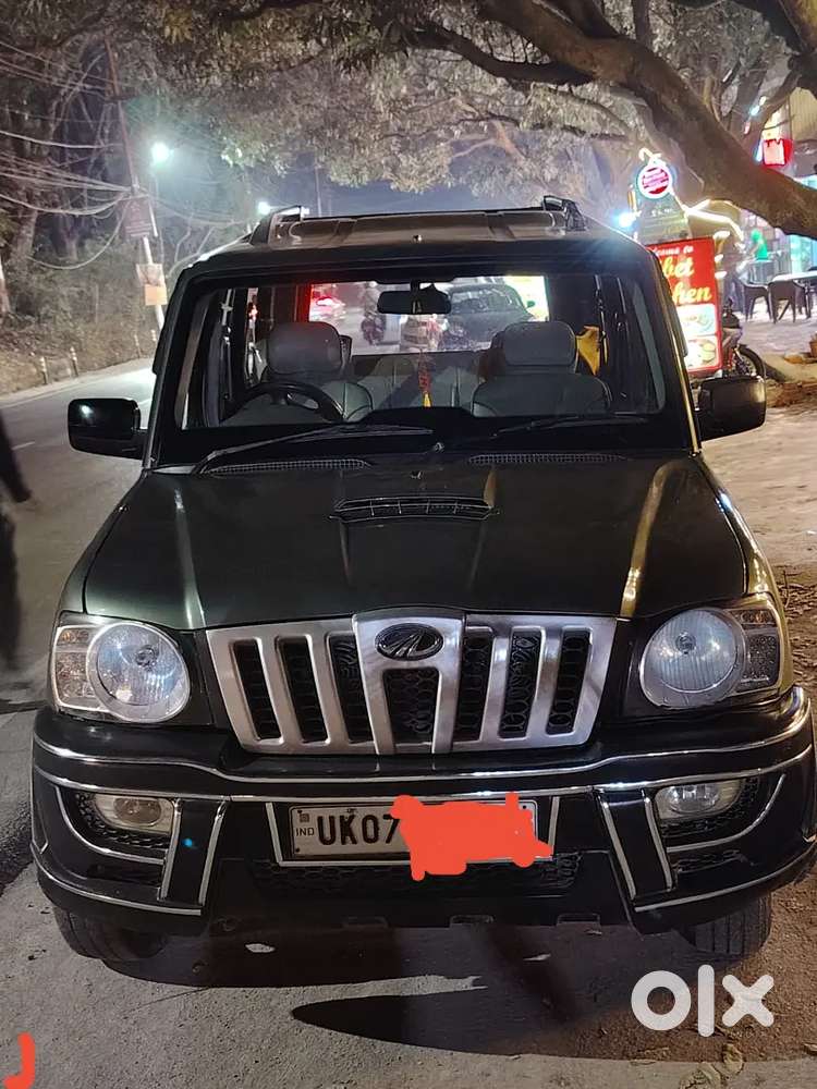 Mahindra Scorpio Classic 2012 Diesel 150000 Km Driven