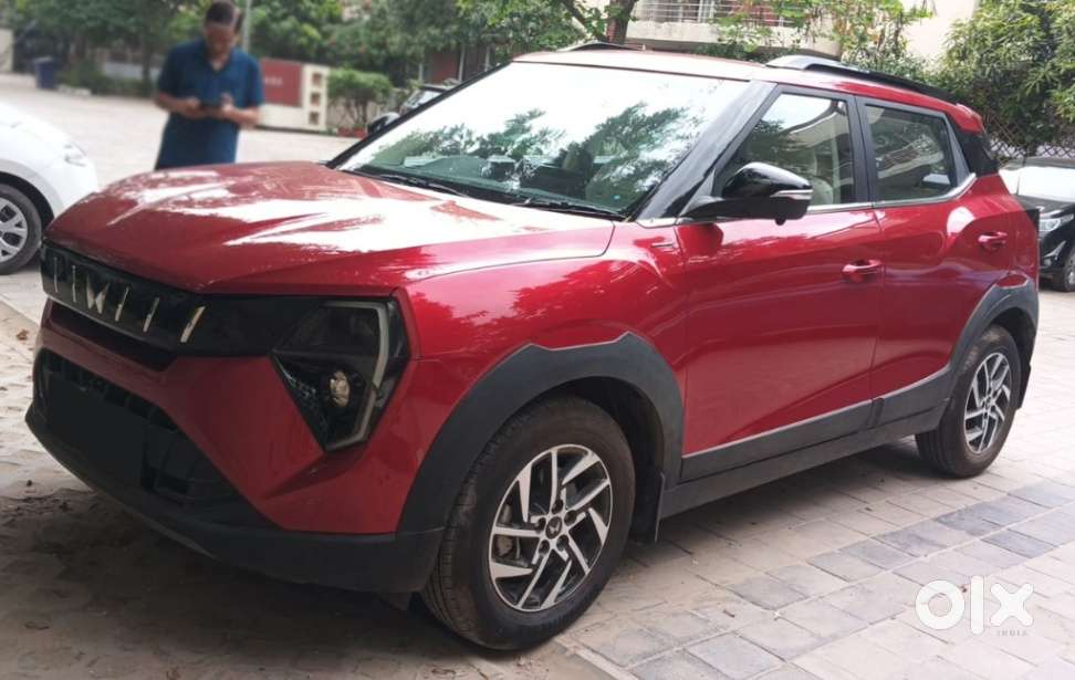 Mahindra Xuv 3xo Ax5 Pm At, 2025, Petrol