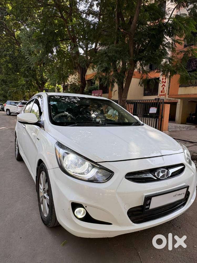 Hyundai Verna 2011 December Almost 2012 Petrol Cng