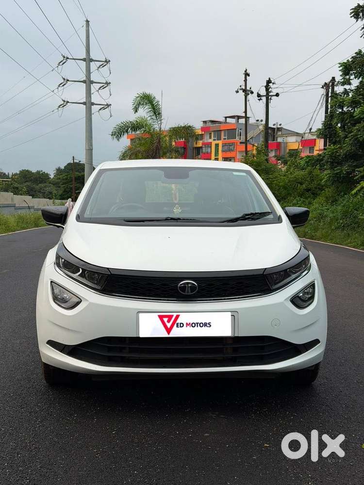 Tata Altroz 1.2 Xza Petrol Dct, 2024, Petrol